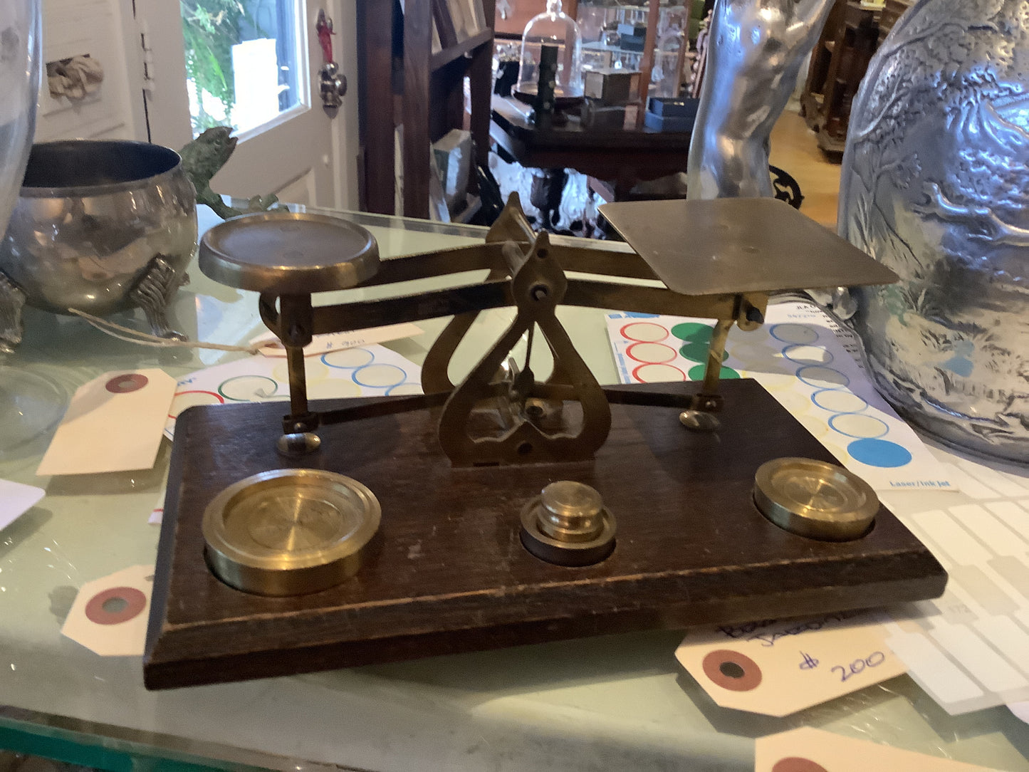 780. English postal scale