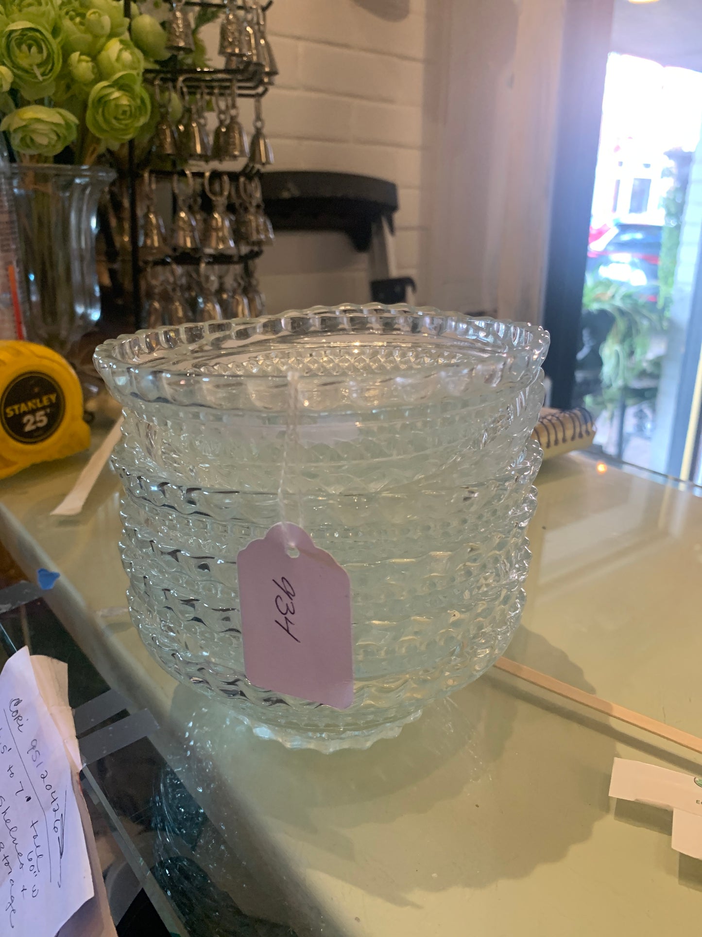 934. Glass dessert bowls