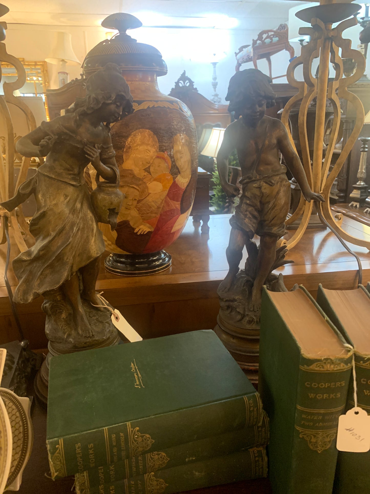 5000. La Chruche Casse Francais Moreau statues