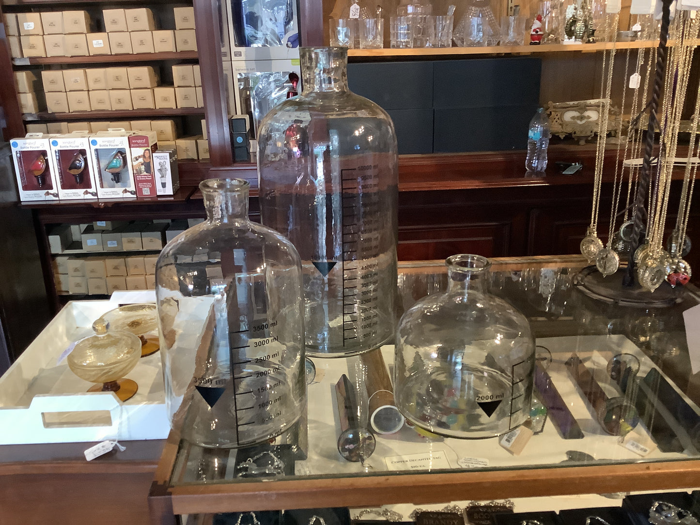 2033. Apothecary jar set