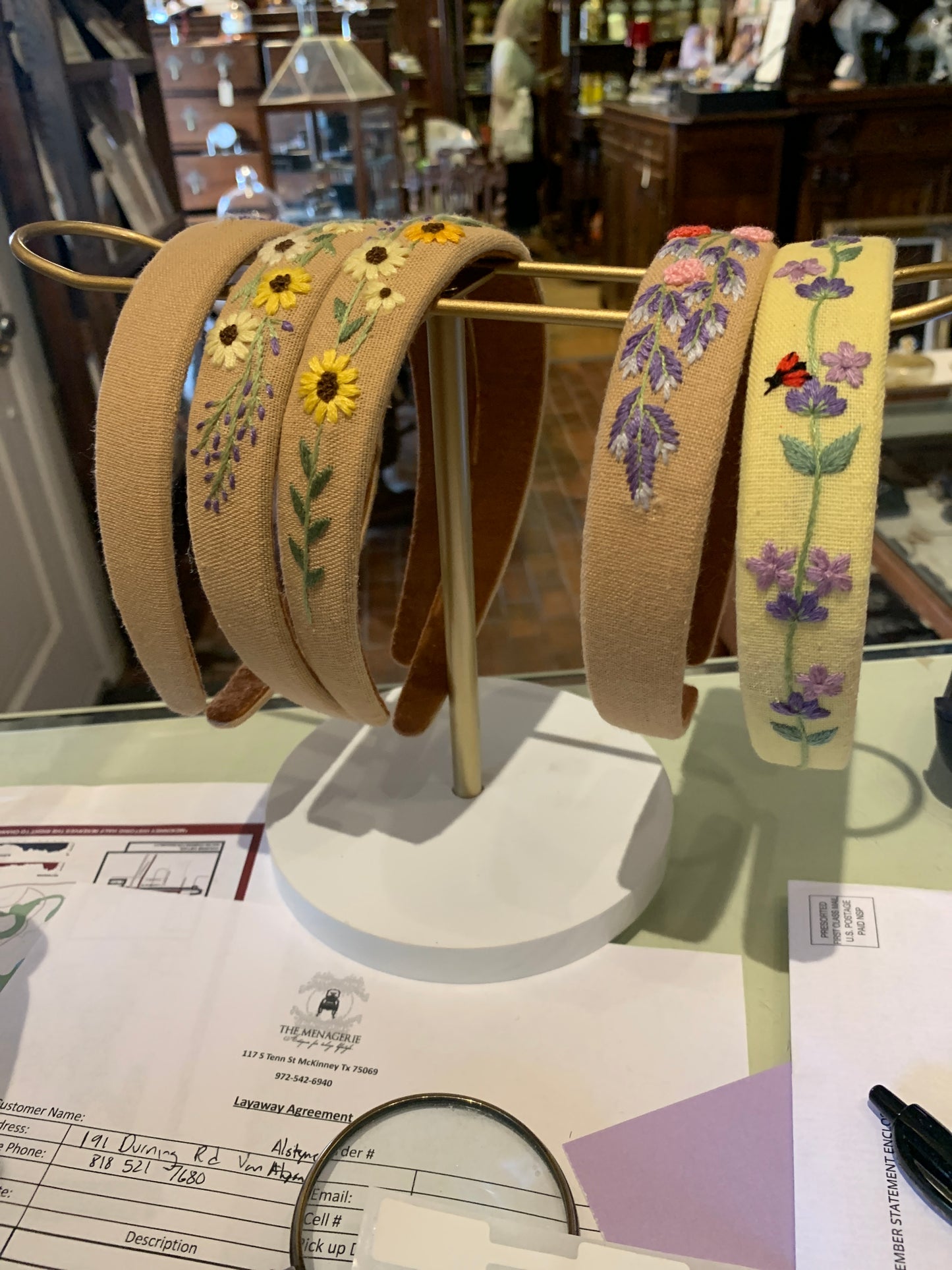 688. Embroidered headband