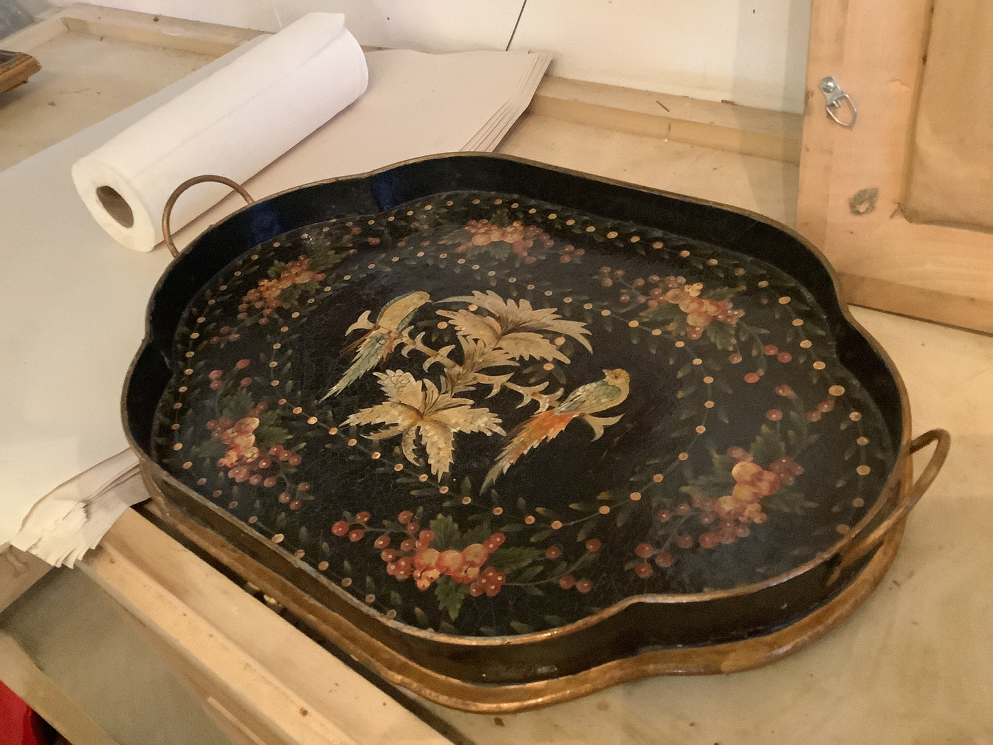 2086. Raz tray w/birds
