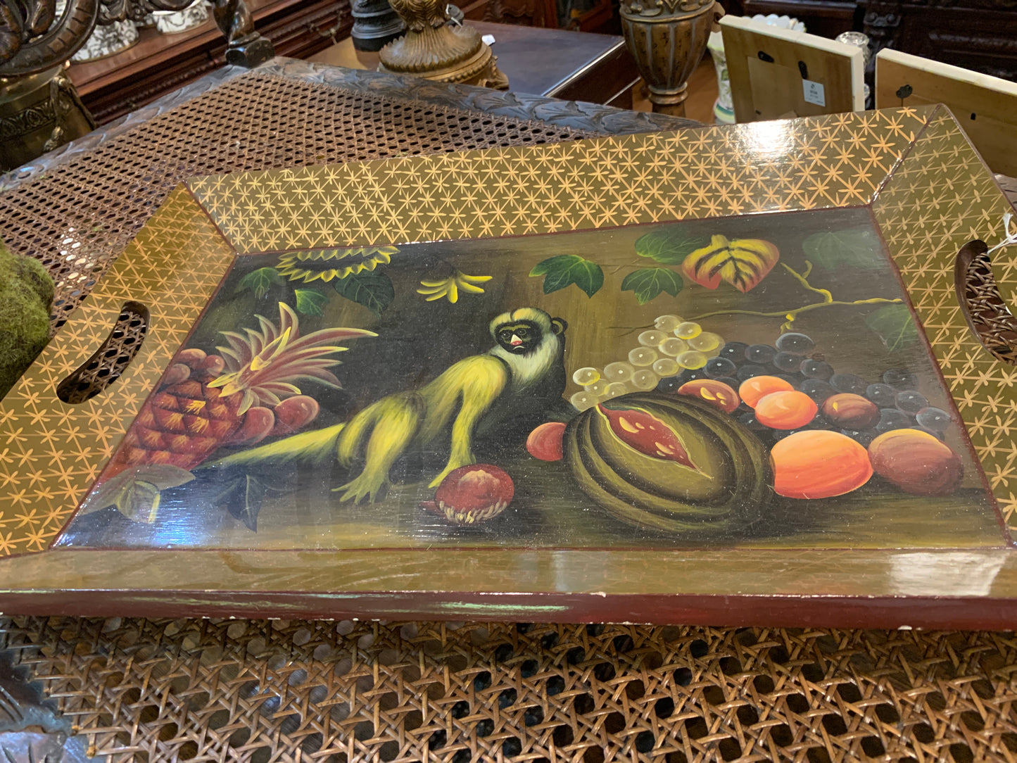 712. Raymond Wattes Toyo tray