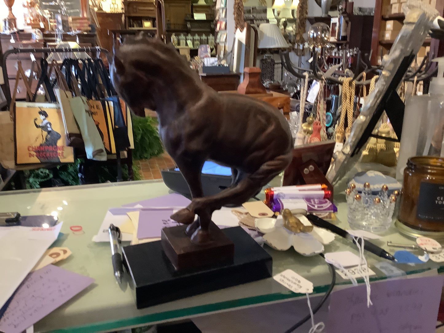 598. Global views horse statue