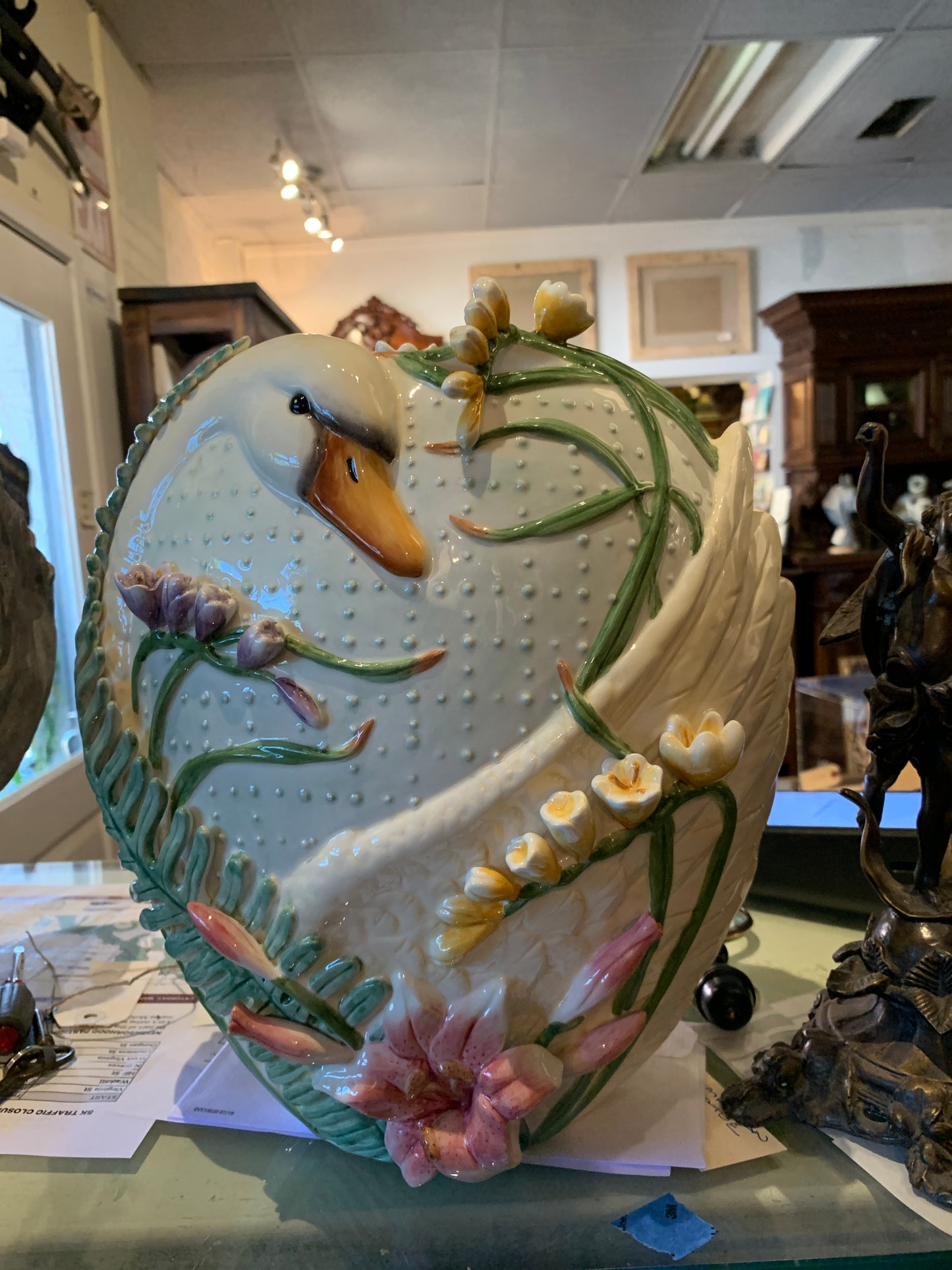 605. Rare Fitz&Floyd swan vase