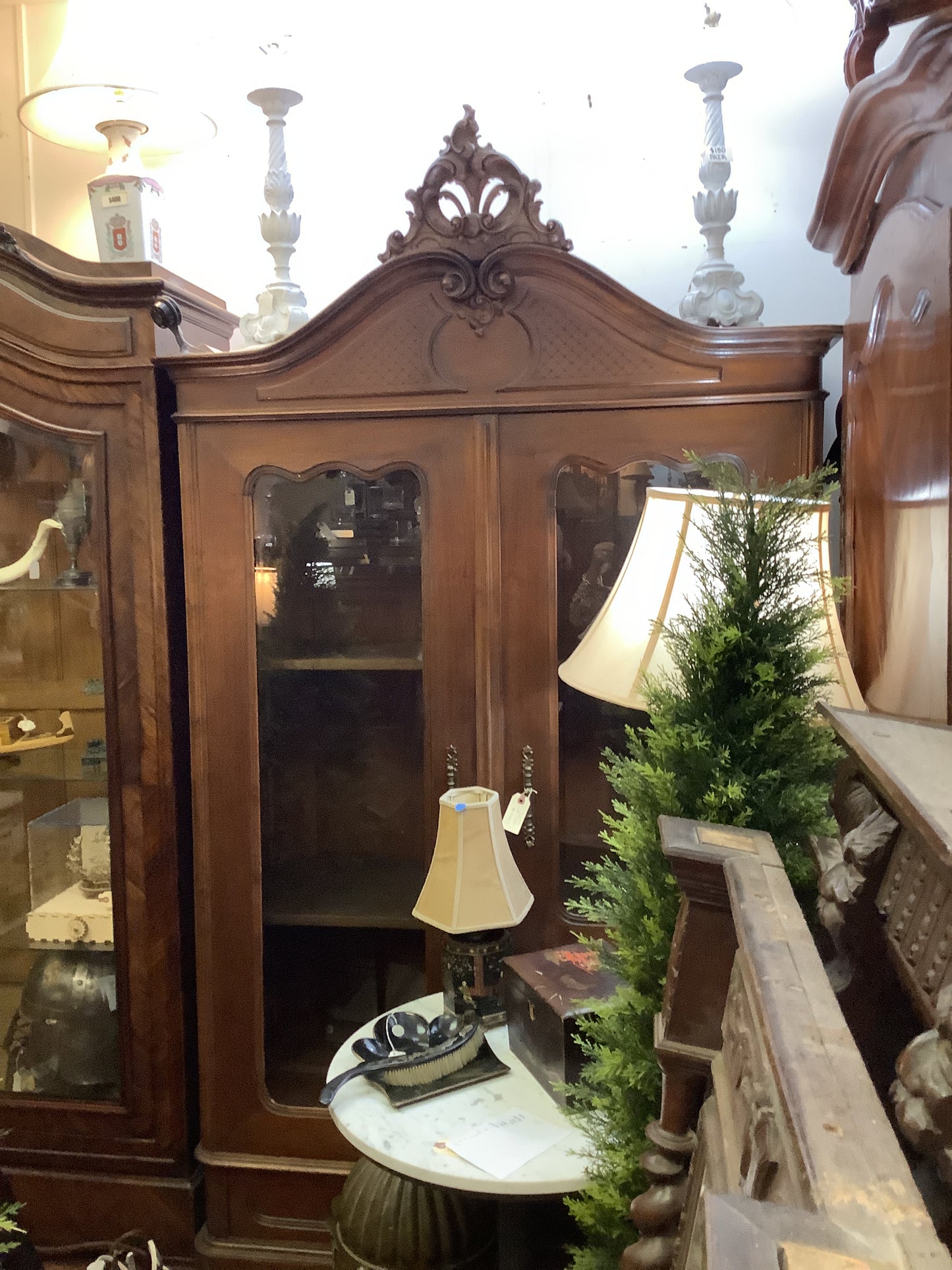 460. French display