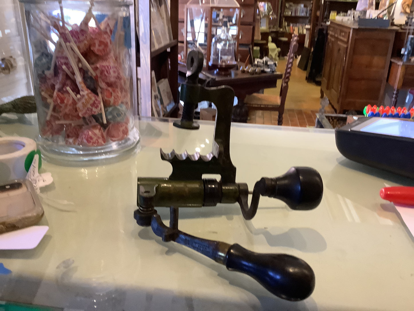 3030. Shotgun shell loader