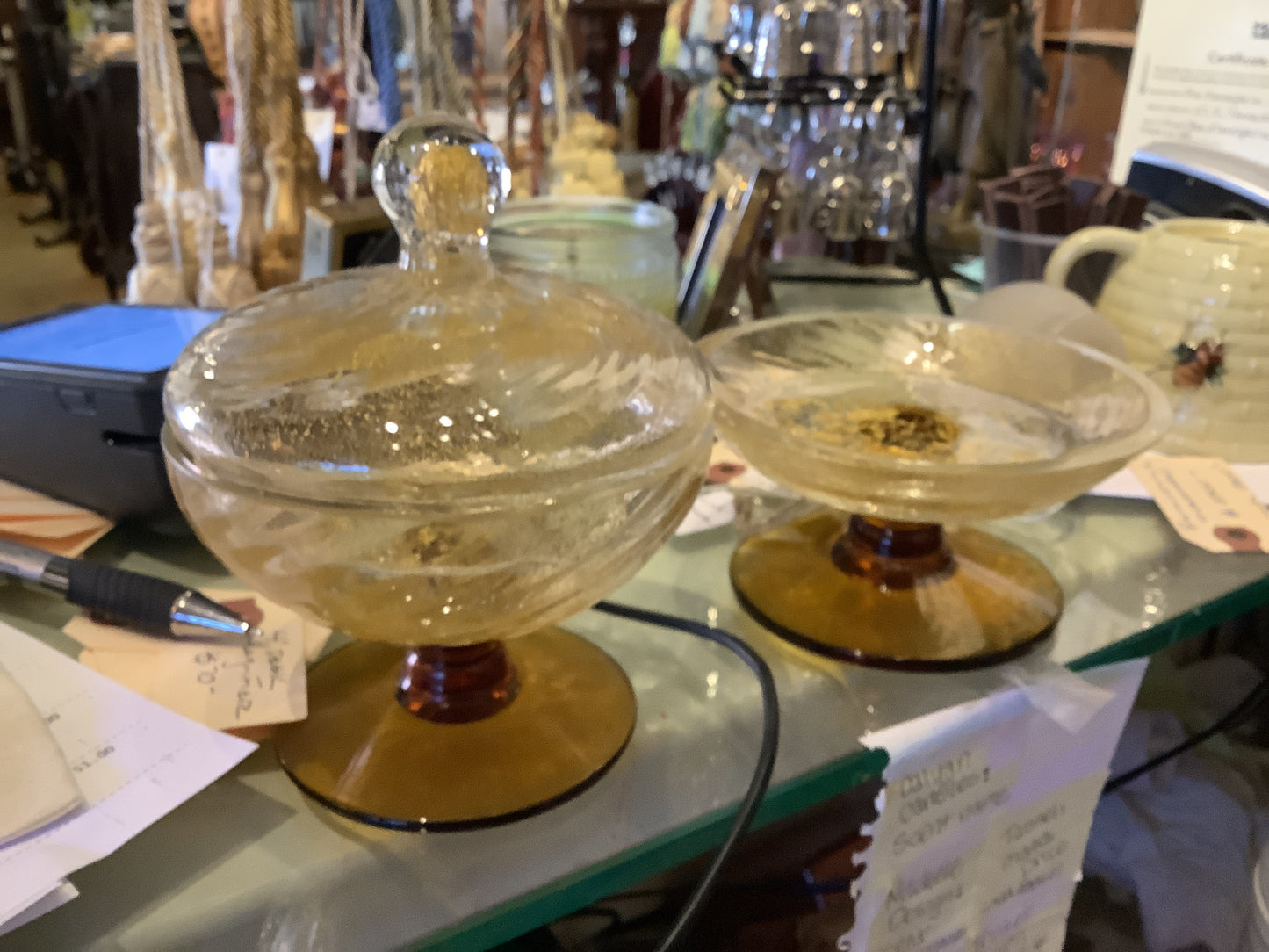 Amber gold fleck glass