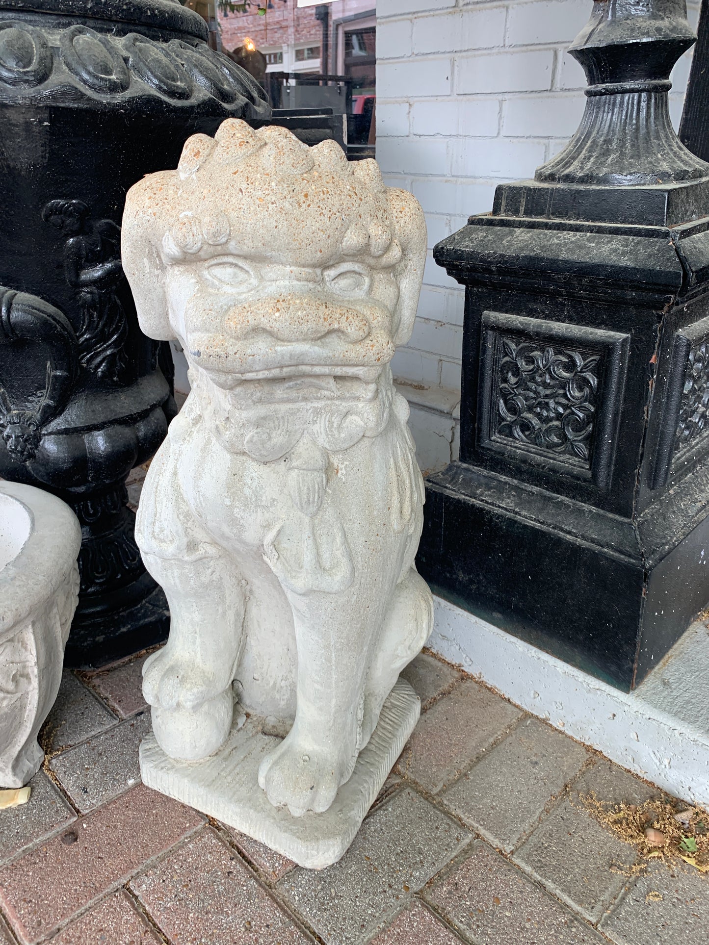 796. Concrete foo guardian dogs
