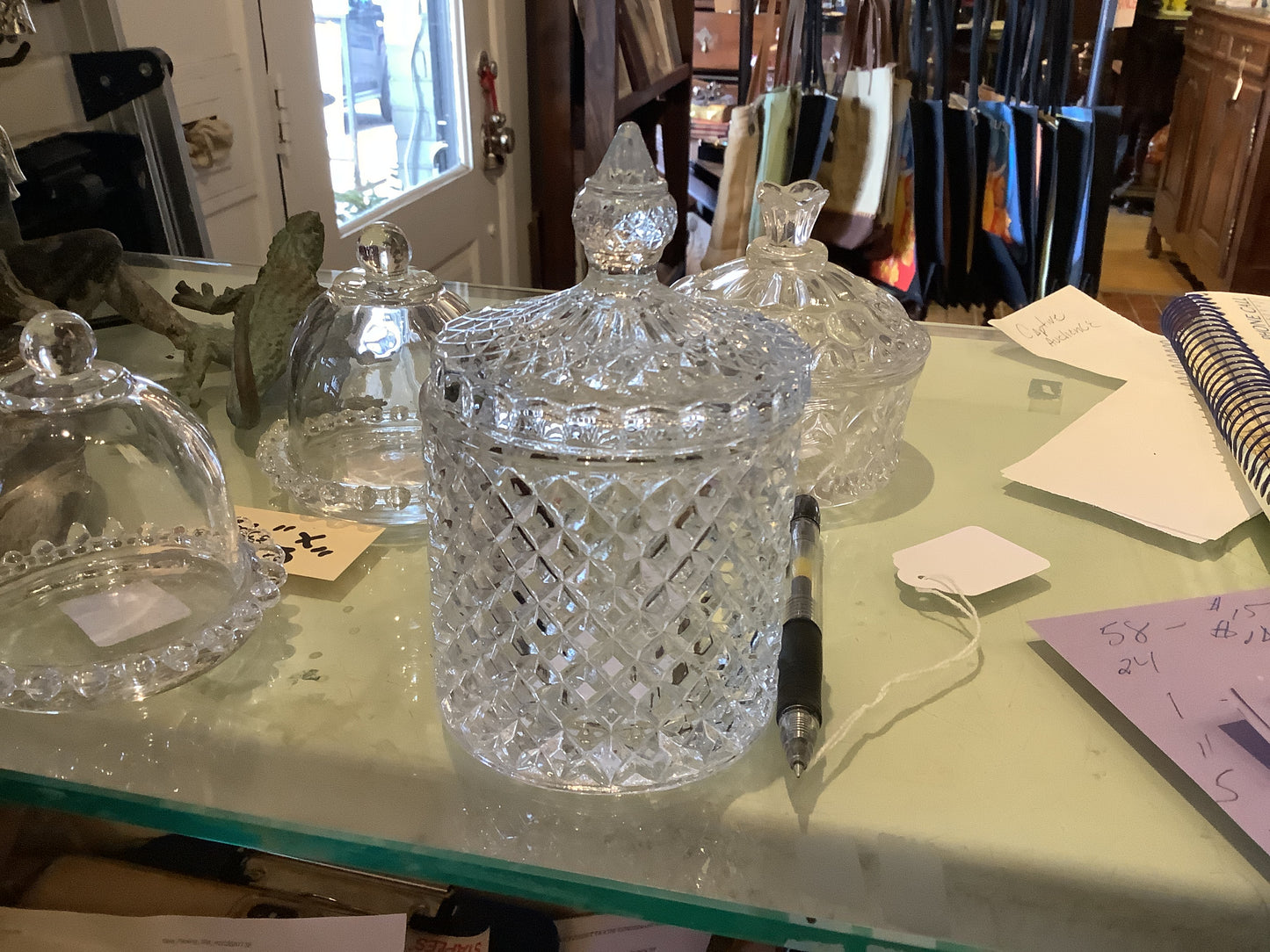 Md. Diamond cut jar