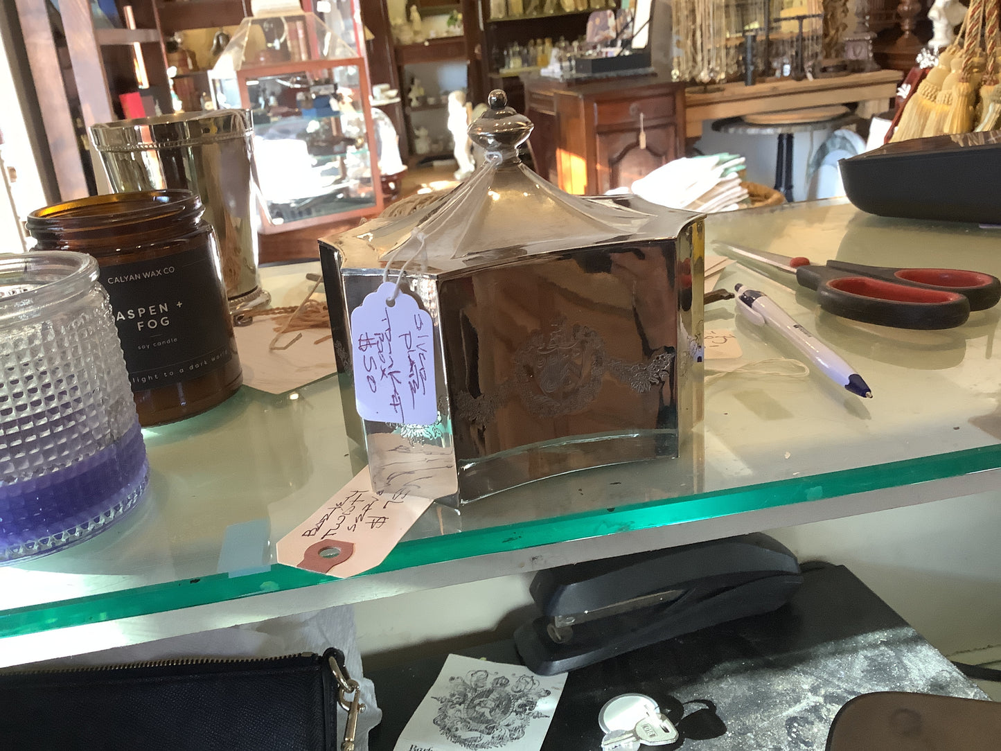 386. Silverplate trinket