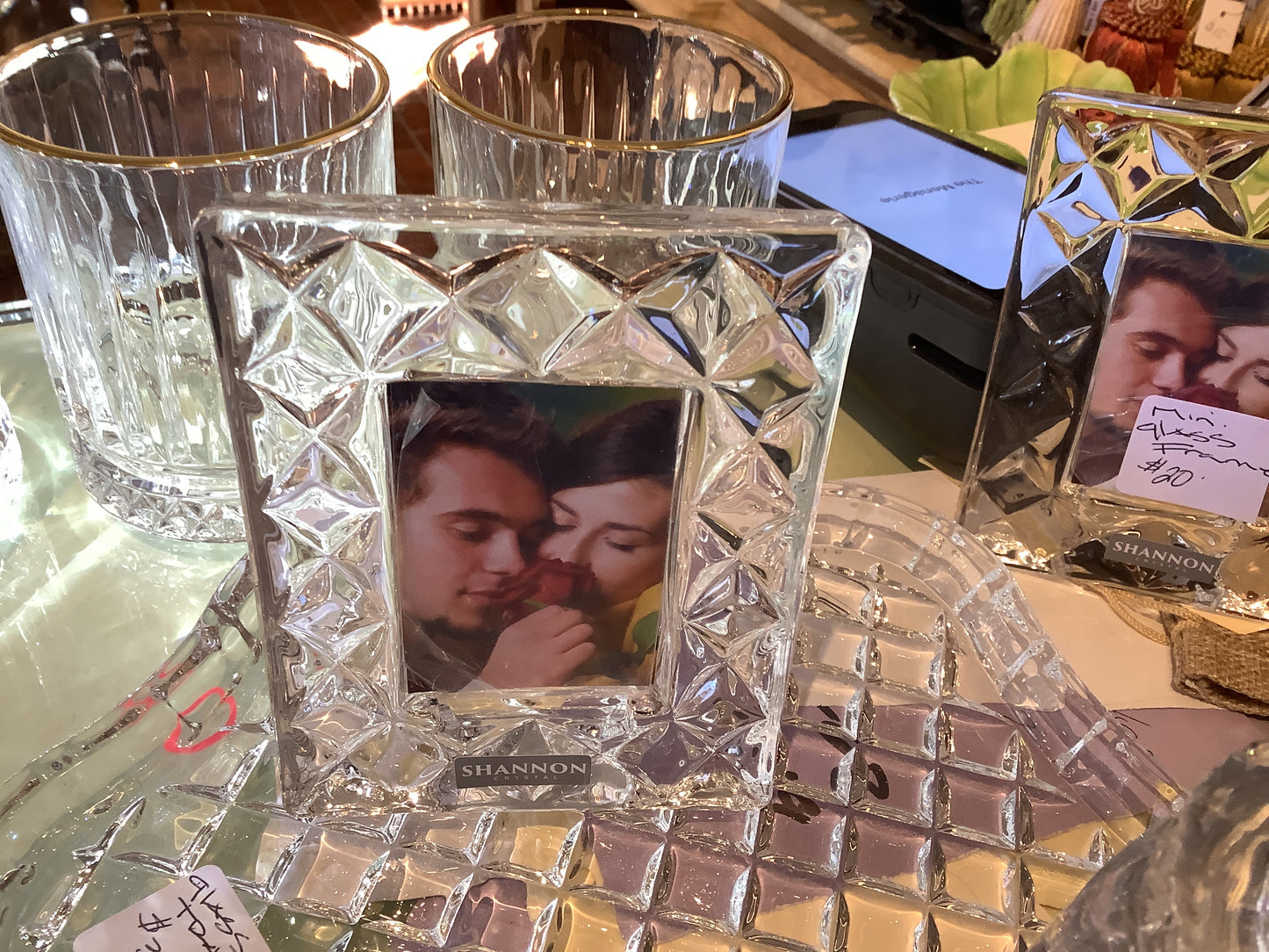 Mini glass frame