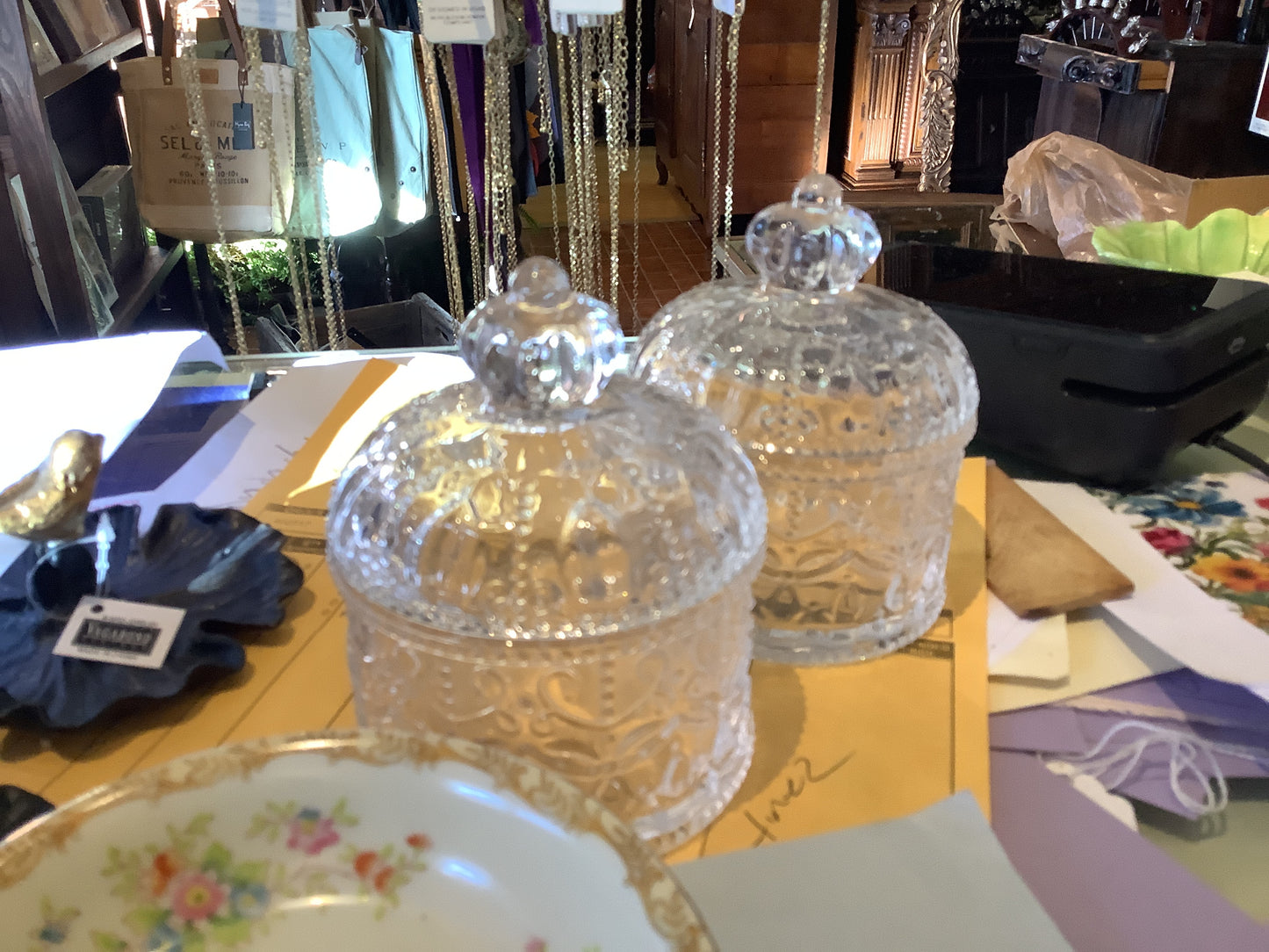 Crystal crown lidded jar