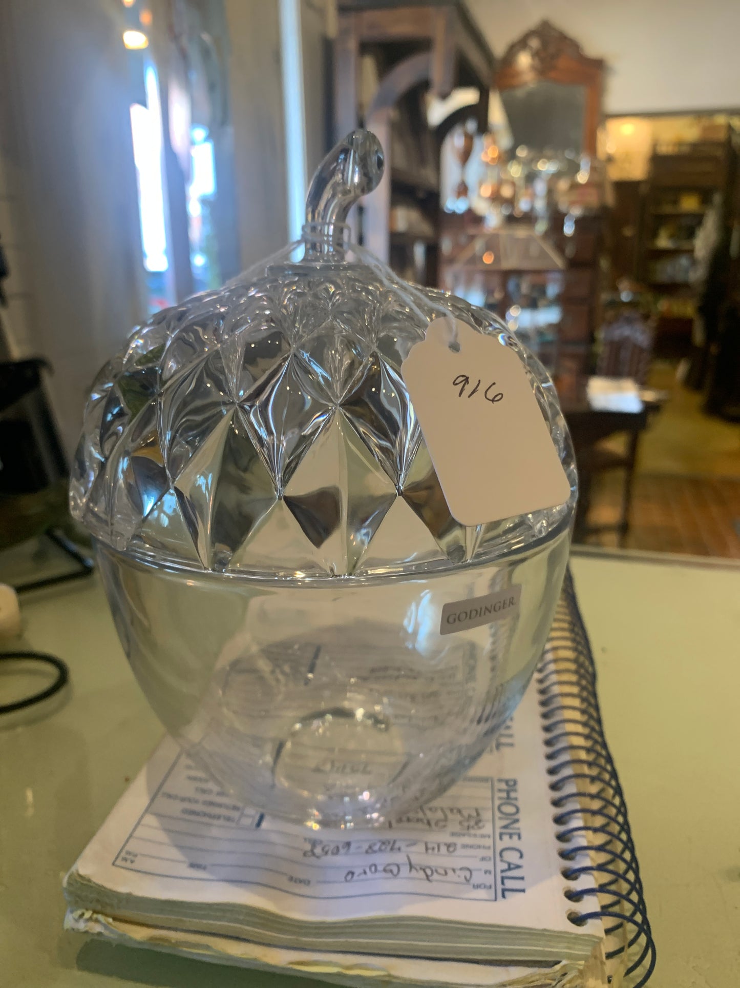 916. Godinger acorn dish