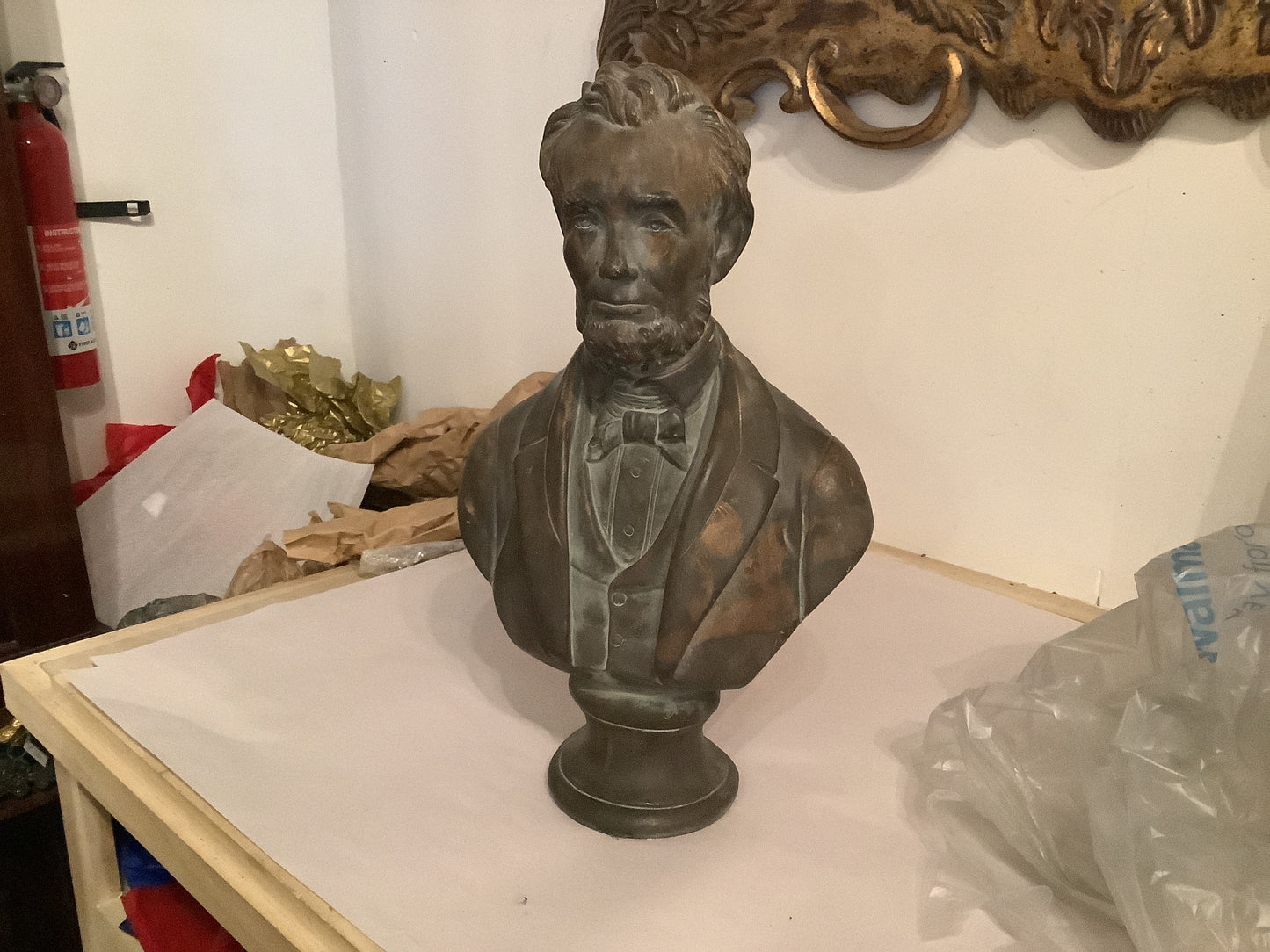 1196. Lincoln bust