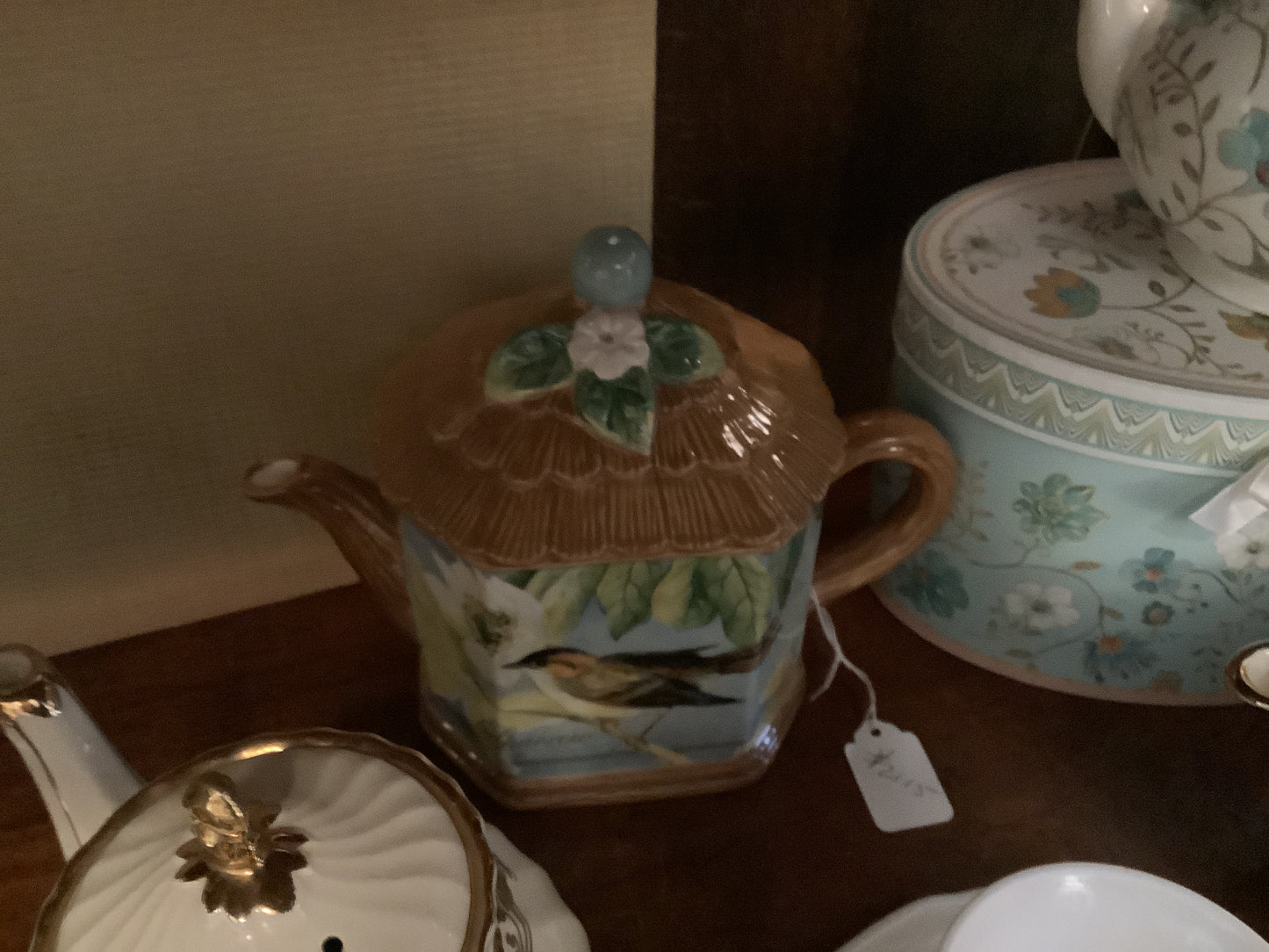 2115. Bird teapot