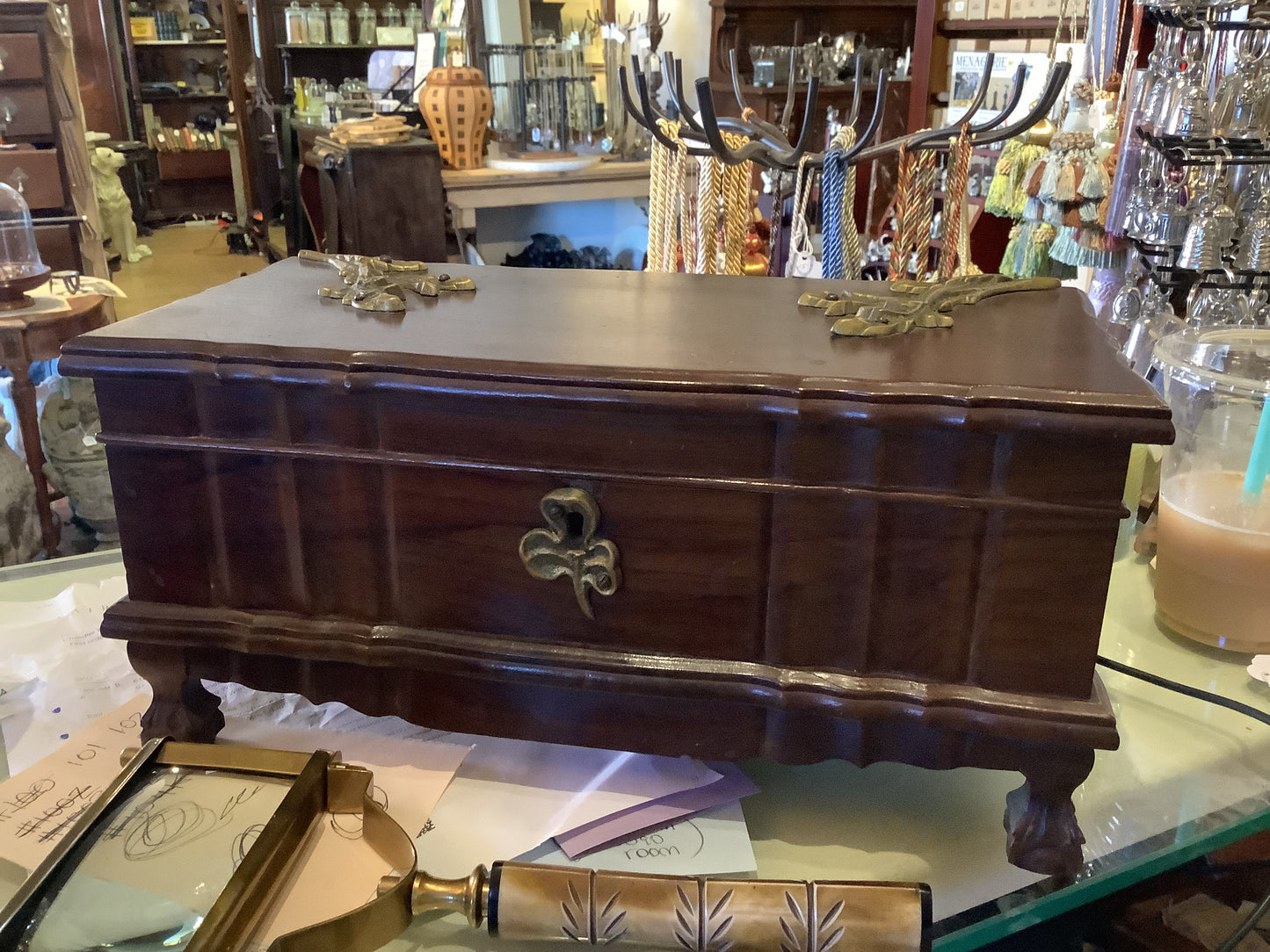 617. Antique blignant box