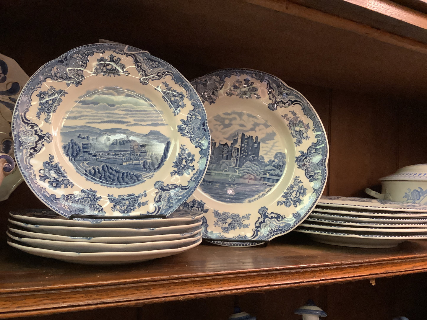 1167. Old Britain castle plates/13