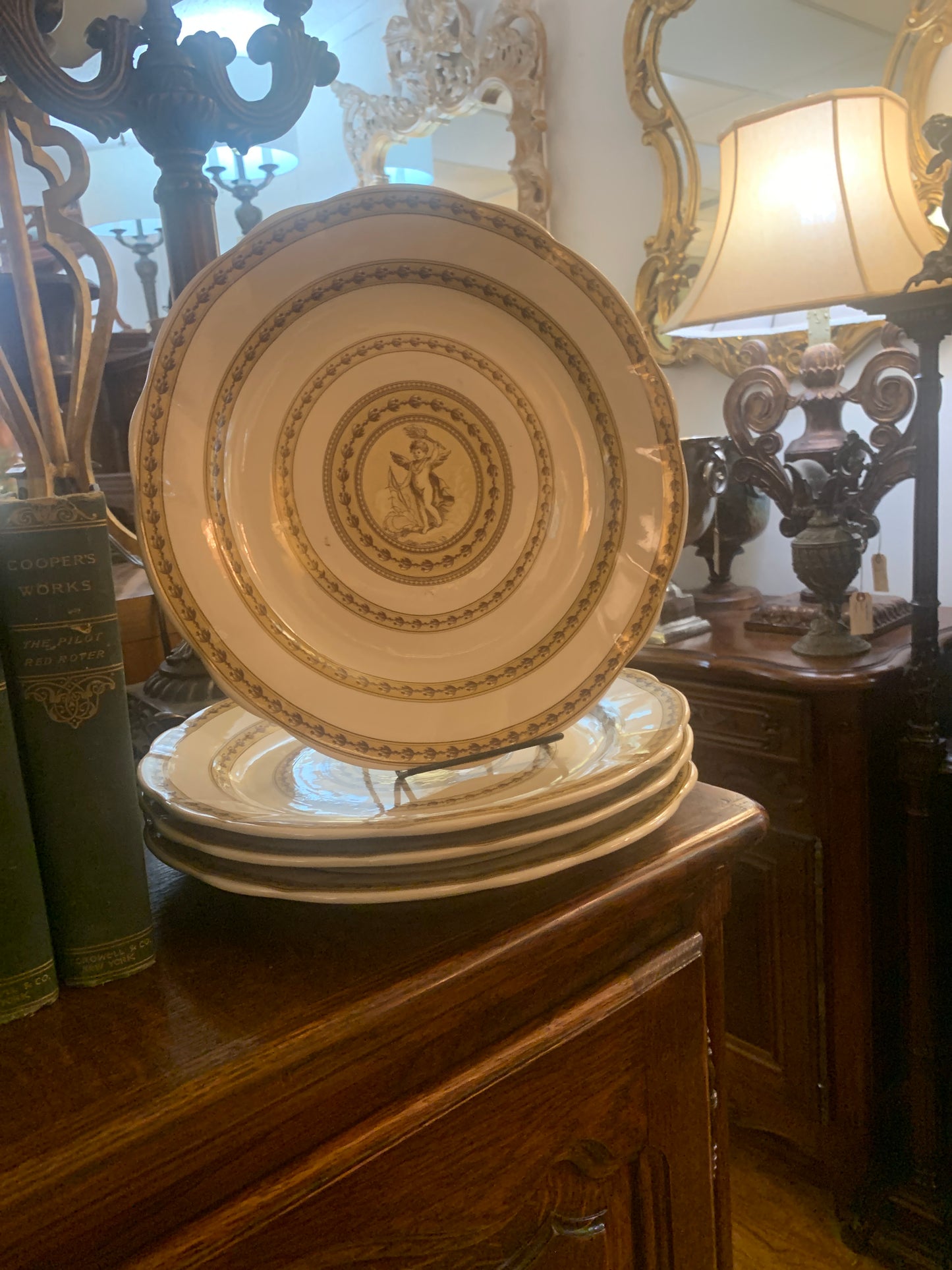 453. 5 pc. cherub plate set