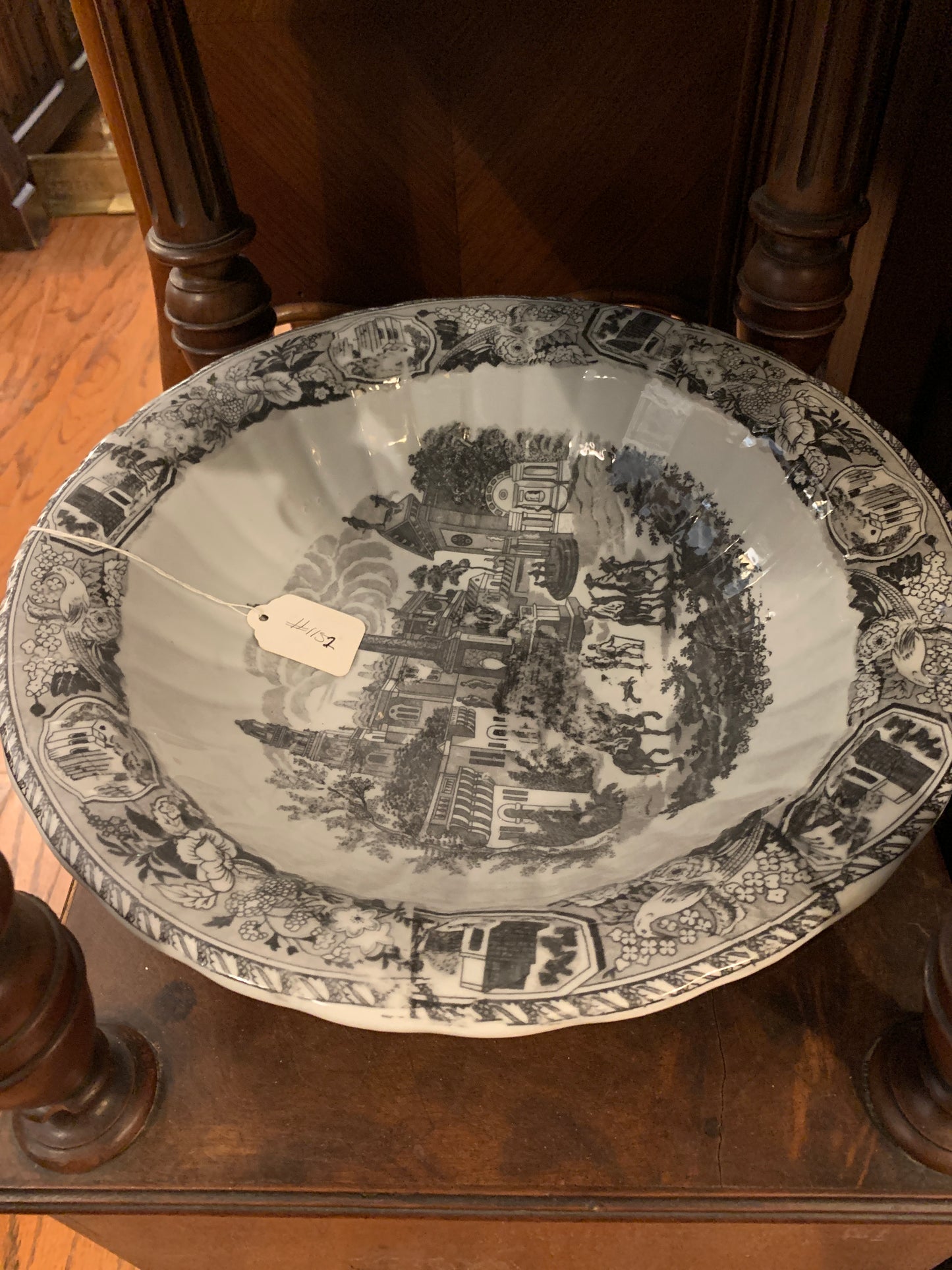 1152. Victoria ware ironstone