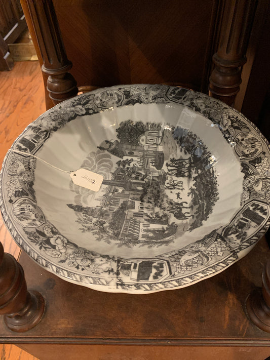 1152. Victoria ware ironstone