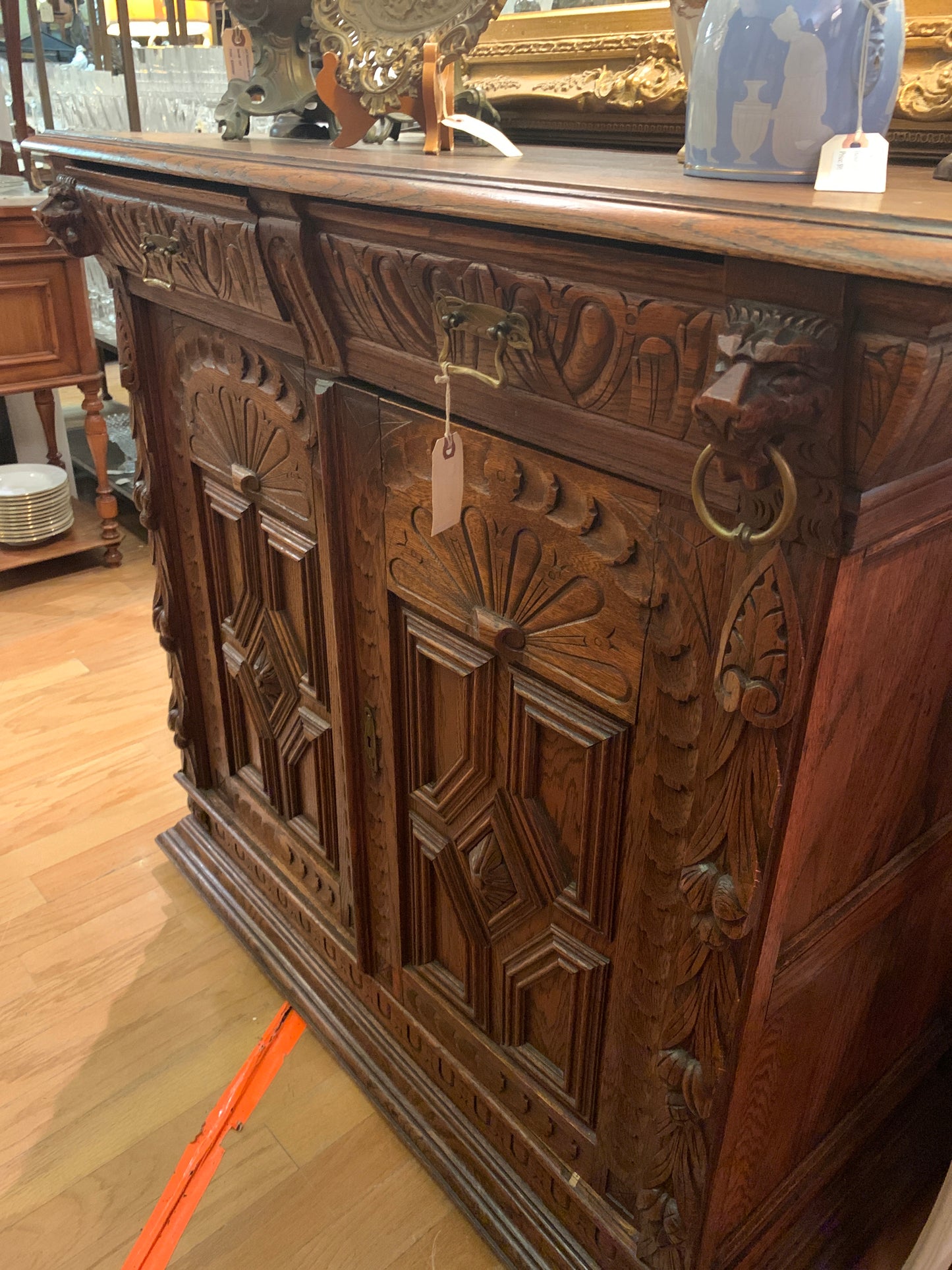 382. Neo Renaissance oaks server