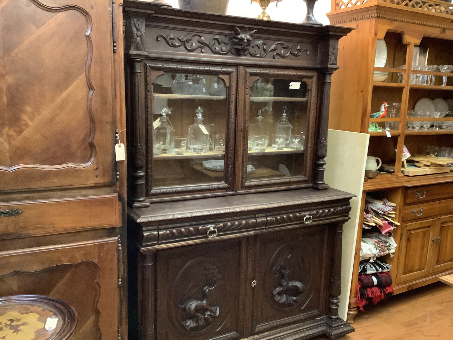 463. French hunt display / bookcase cabinet