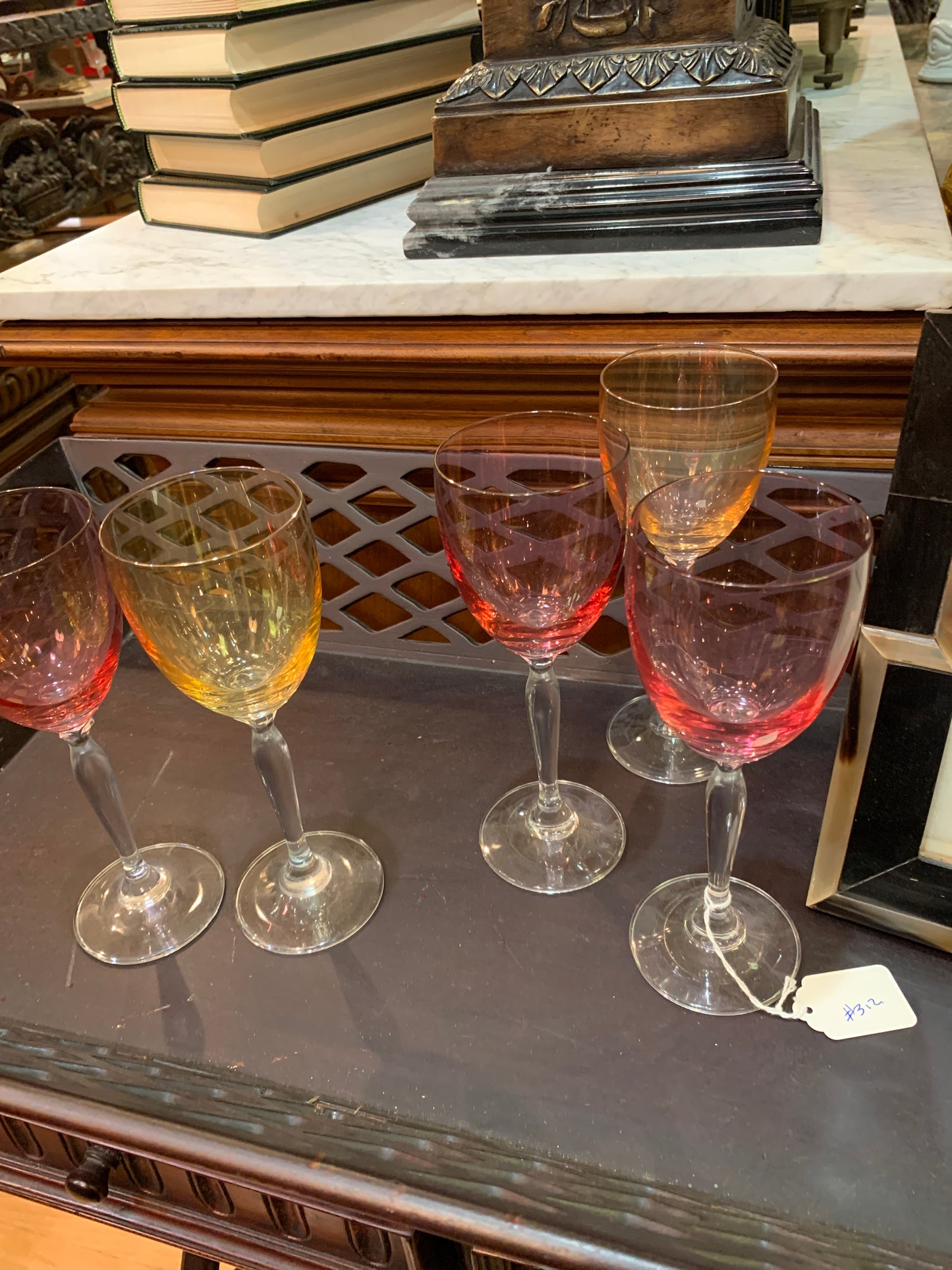 312. Pastel glasses/5