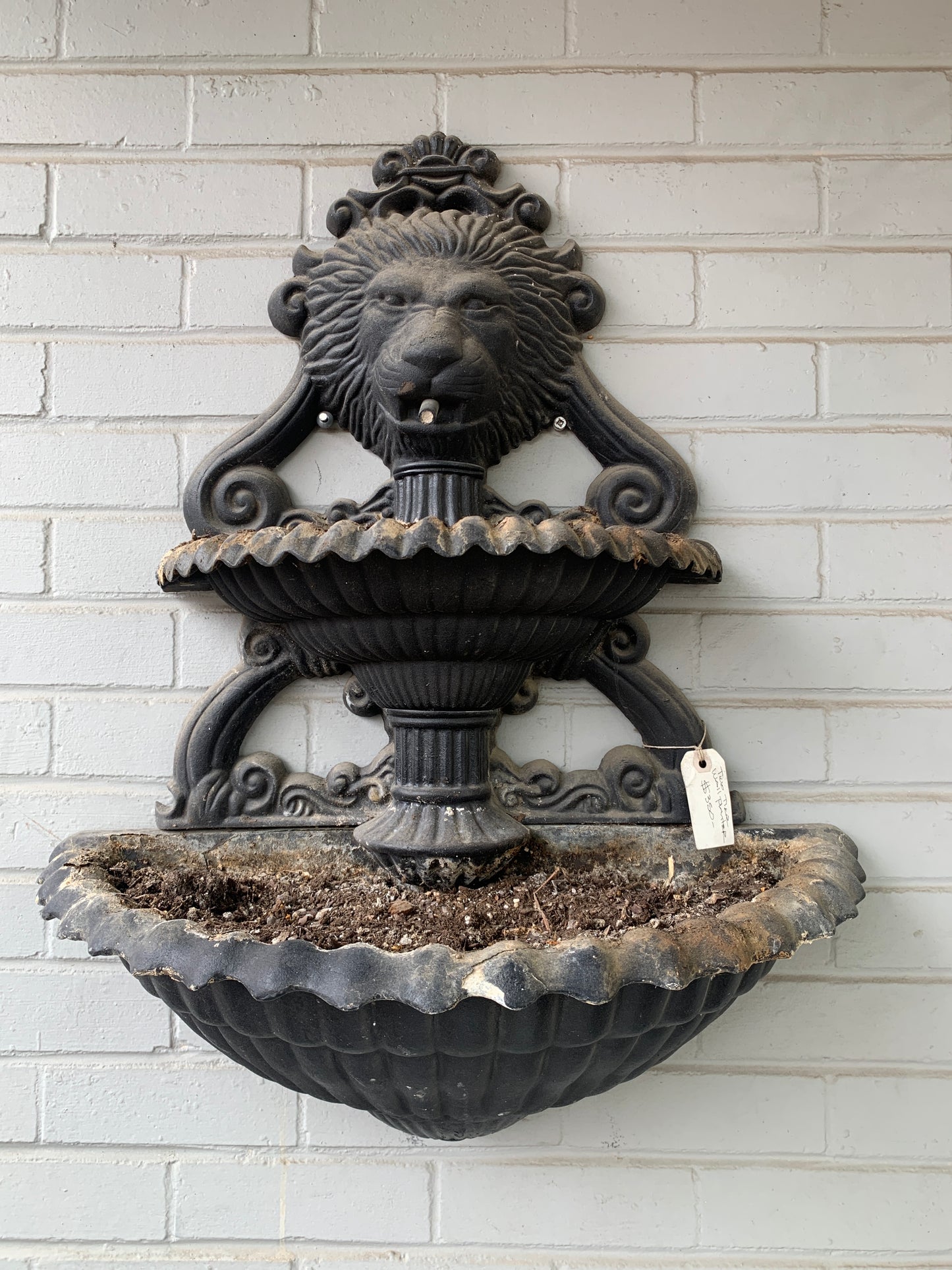 3024. Two tier wall planter