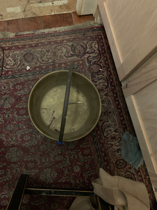 1024. Antique French jam pot